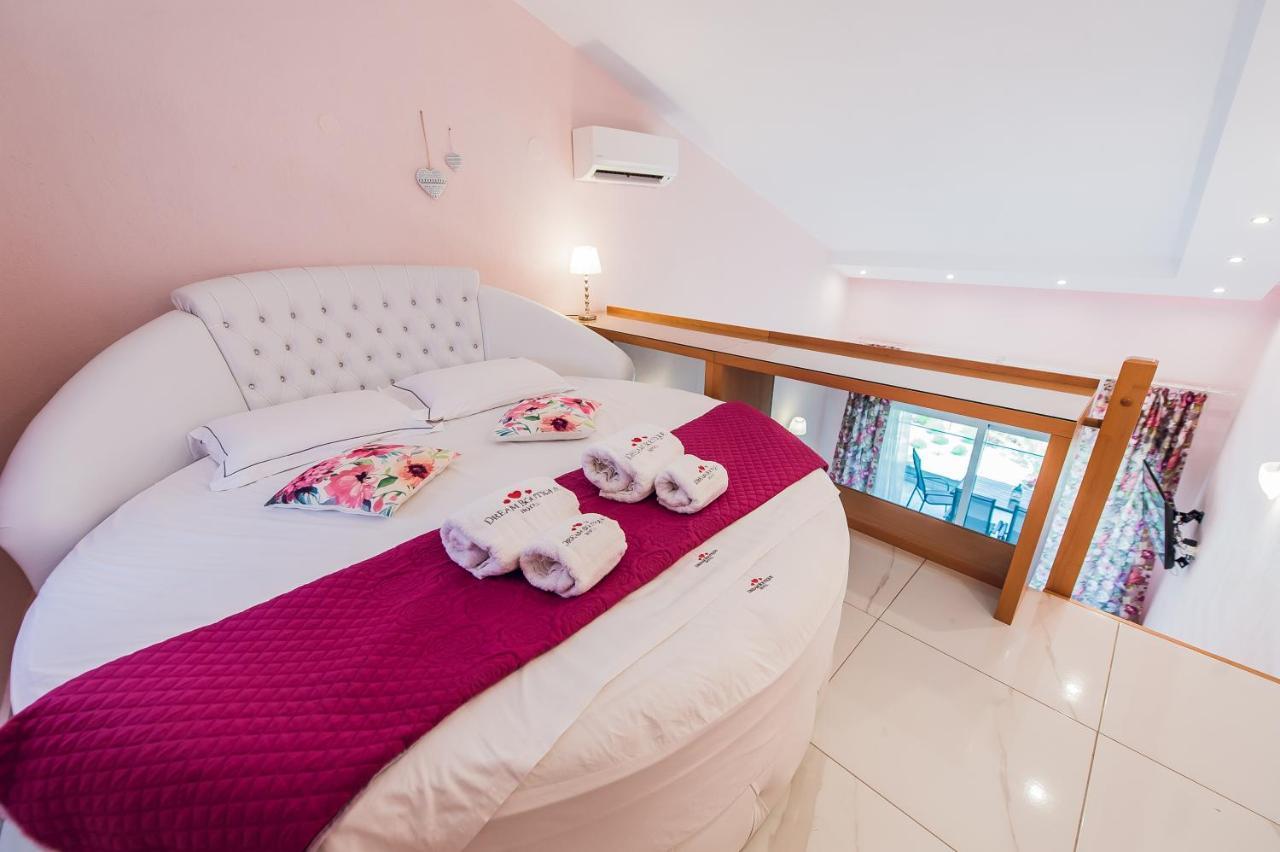 Dream Boutique Apartments نيكيتي المظهر الخارجي الصورة