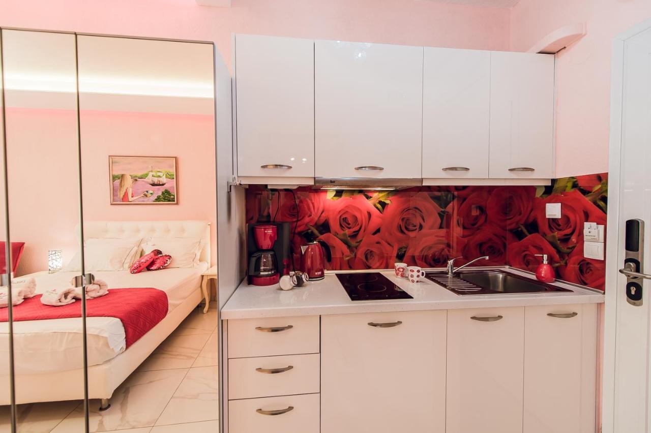 Dream Boutique Apartments نيكيتي المظهر الخارجي الصورة