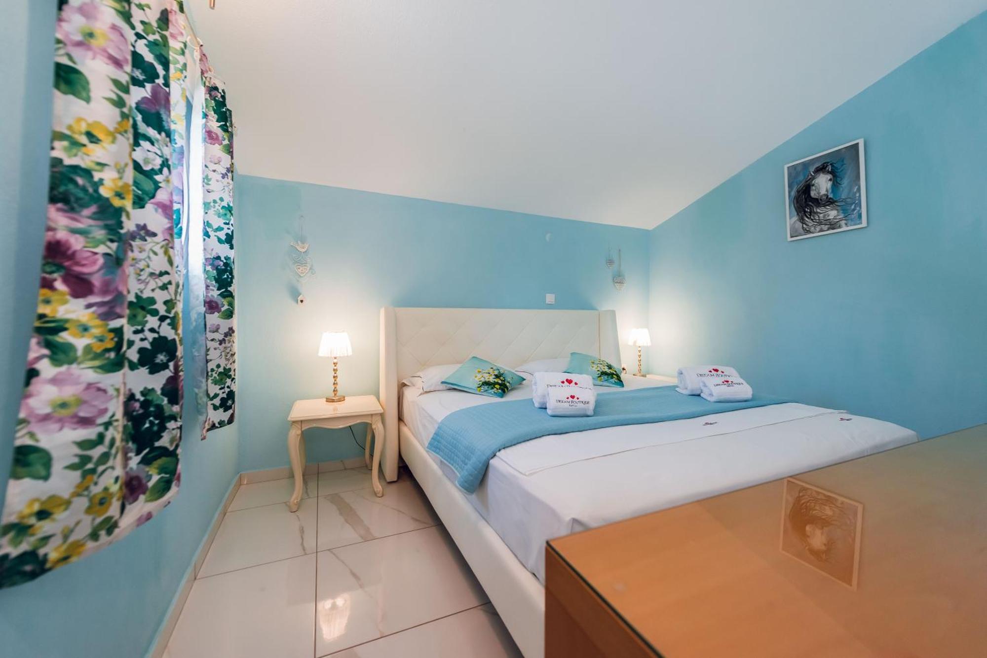 Dream Boutique Apartments نيكيتي المظهر الخارجي الصورة